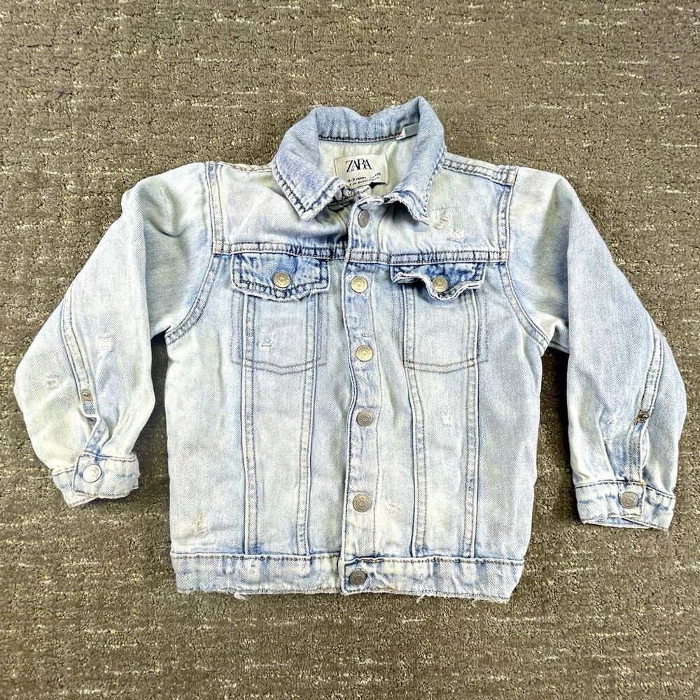 Girls Zara Denim Jacket Light Wash Blue Size 4-5 Years distressed jean